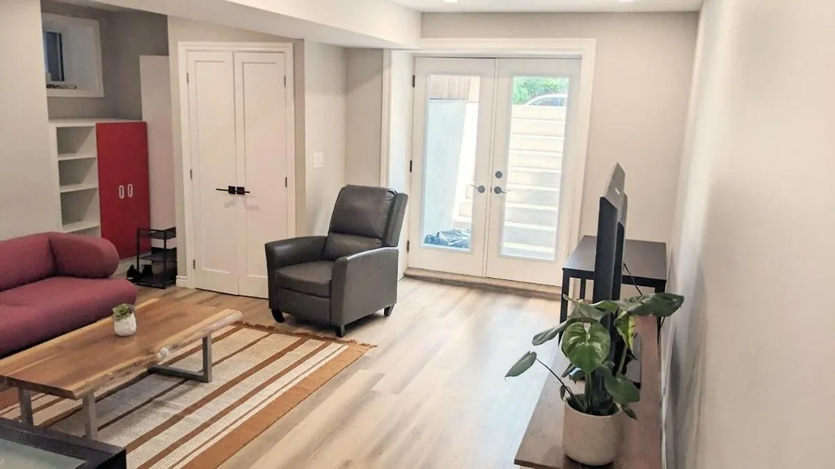 Modern New Apartment In Roncesvalles Toronto Canada